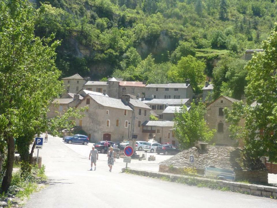 La Petite Maison D'Arnal Sainte-Énimie Exterior foto